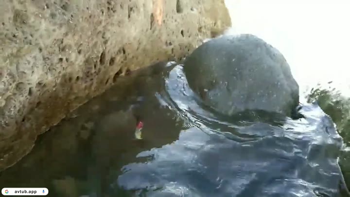 Mandi di Sungai Bersama Wanita Susu Gede Ngewe Yuk